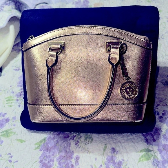 Adorable rose gold Anne Klein dome bag and similarly matching wallet - Picture 11 of 11